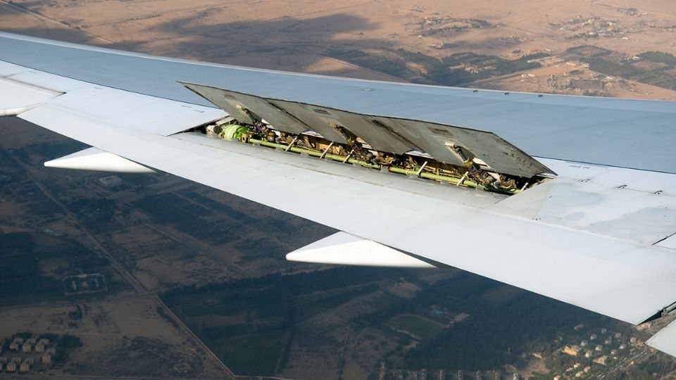 Winglets am Flügel eines Passagierflugzeugs
